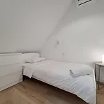 Apartment Mascate - Avec Terrasse Privee Et Climatisation Reims