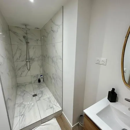 Apartment Mascate - Avec Terrasse Privee Et Climatisation Reims